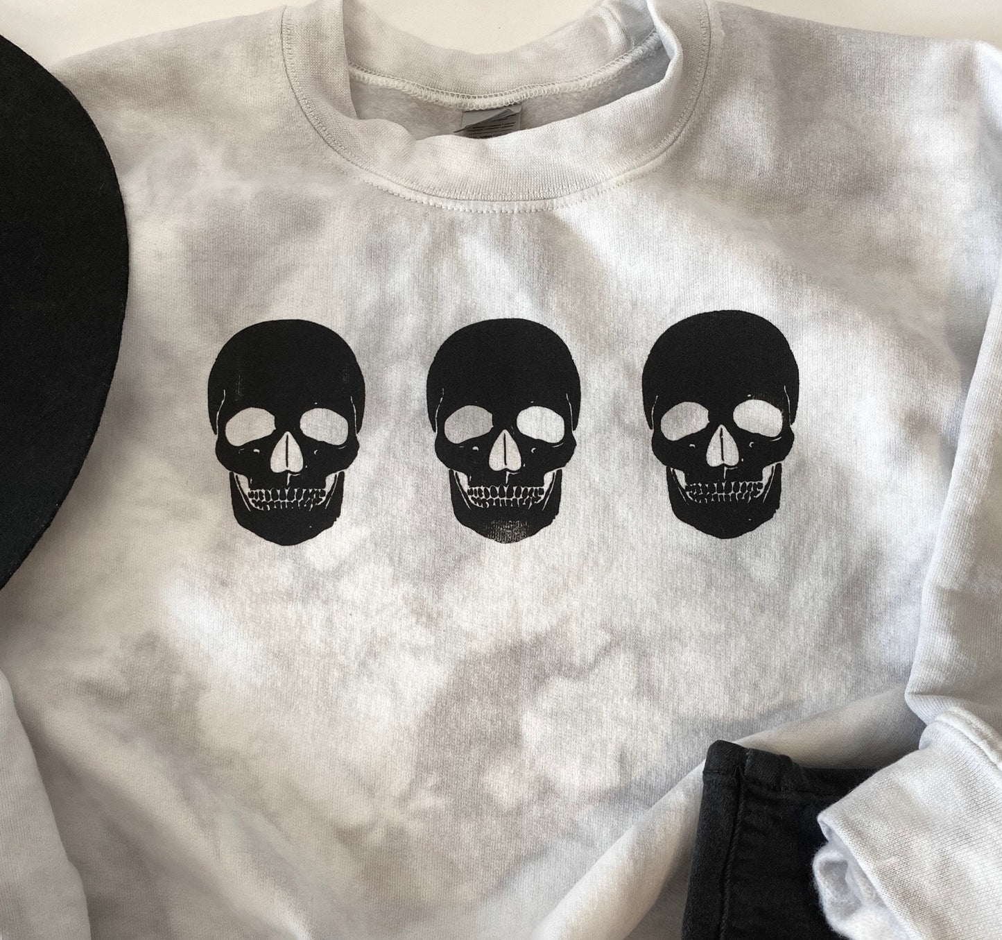 Skull Tie Dye Crewneck